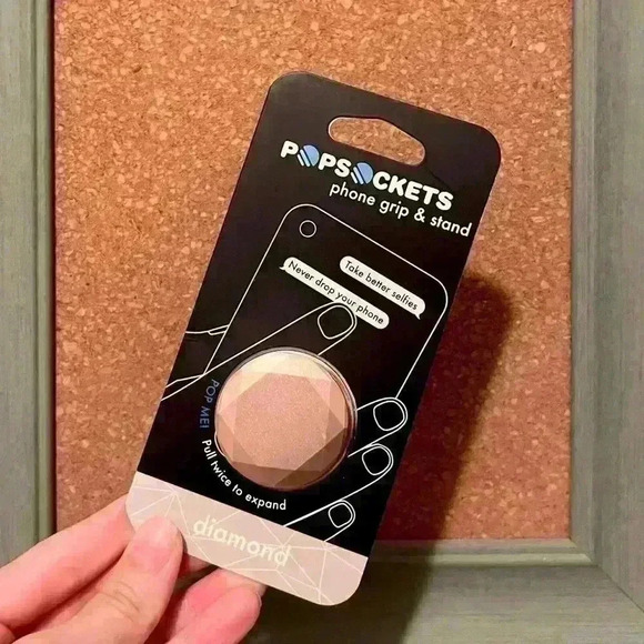 NWT Popspckets Popgrip Metallic Diamond  Rose Gold Phone Holder Accessory - Picture 3 of 4